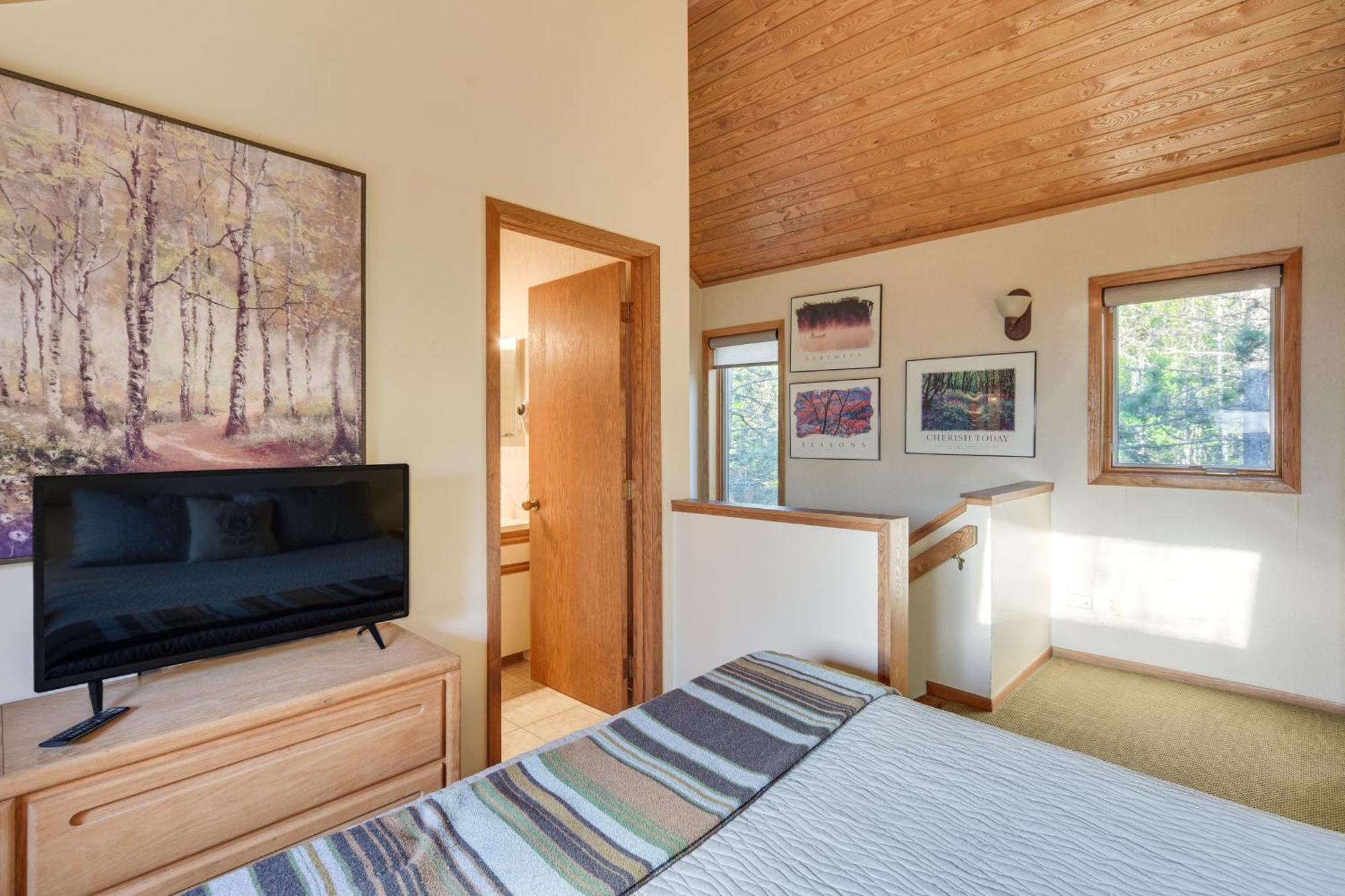 Cozy Alpine Escape Ski-Inandout At Lutsen Mtns Exterior photo